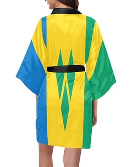 Saint Vincent and the Grenadines Flag Women’s Short Kimono Robe